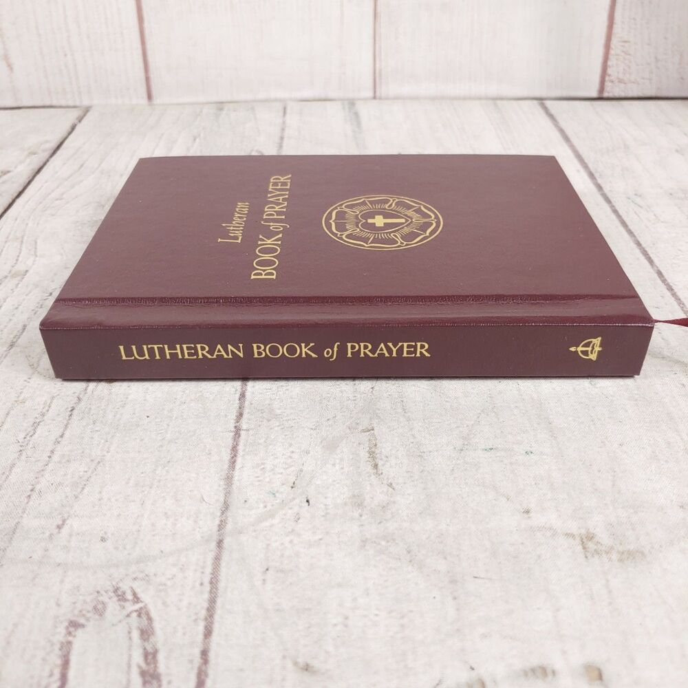 PAIR - Luther's Small Catechism + Lutheran Book of Prayer - Hardcover 2005 USED - Picture 5 of 16